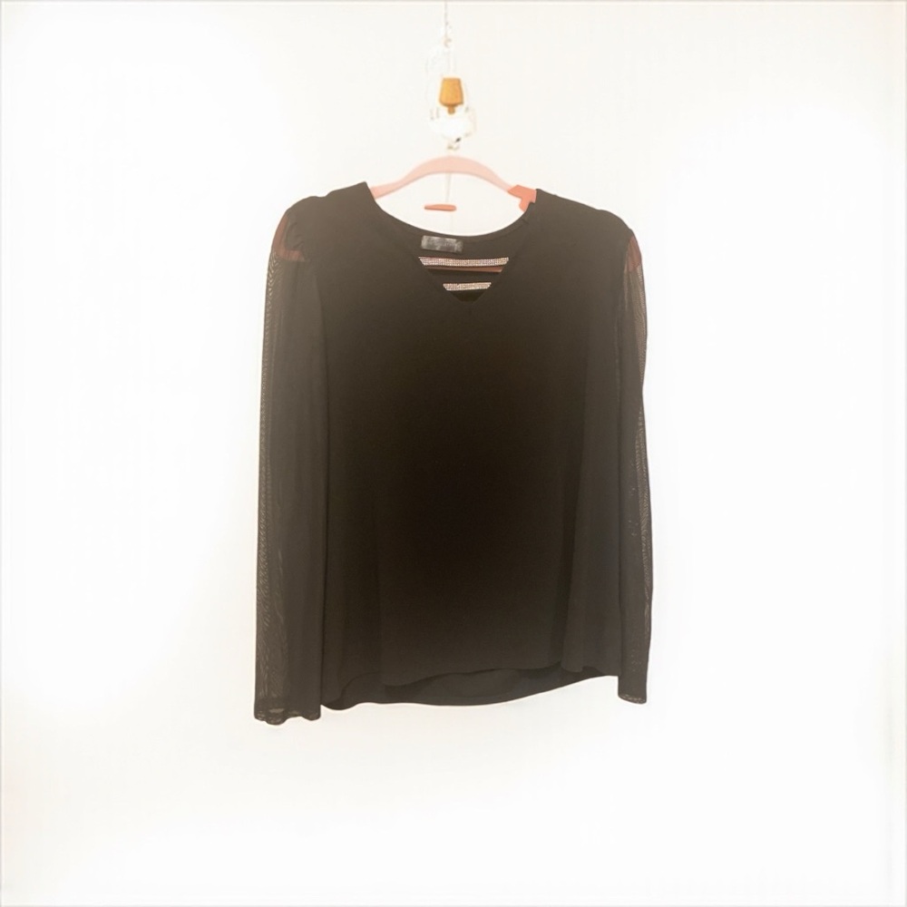 Scarlett Black Mesh Sleeve Blouse